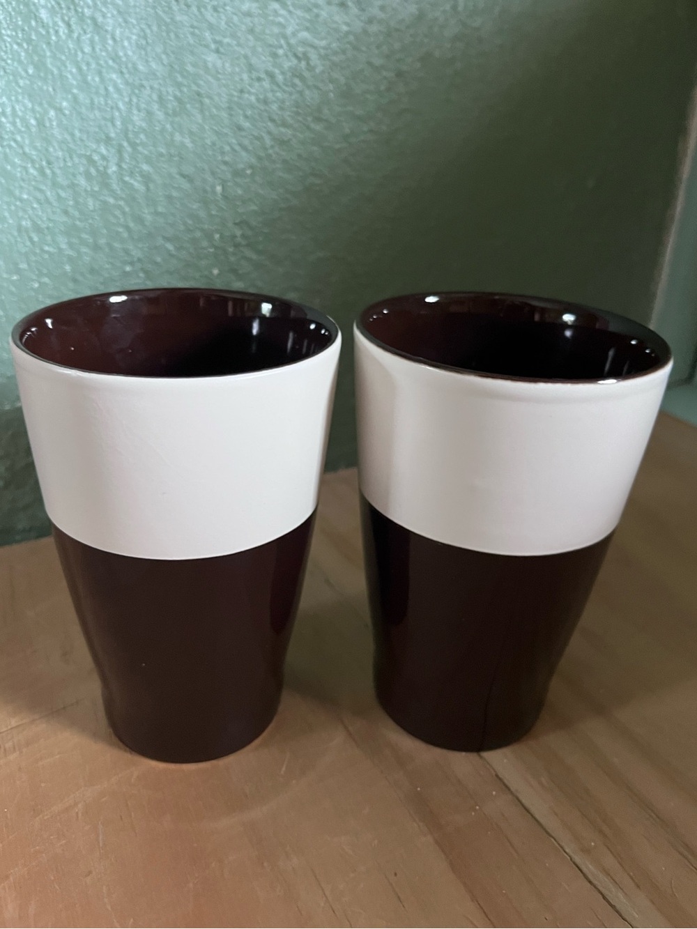 Set of two 12.5 oz Brown & White tapered tumbler mugs No Handle for coffee tea